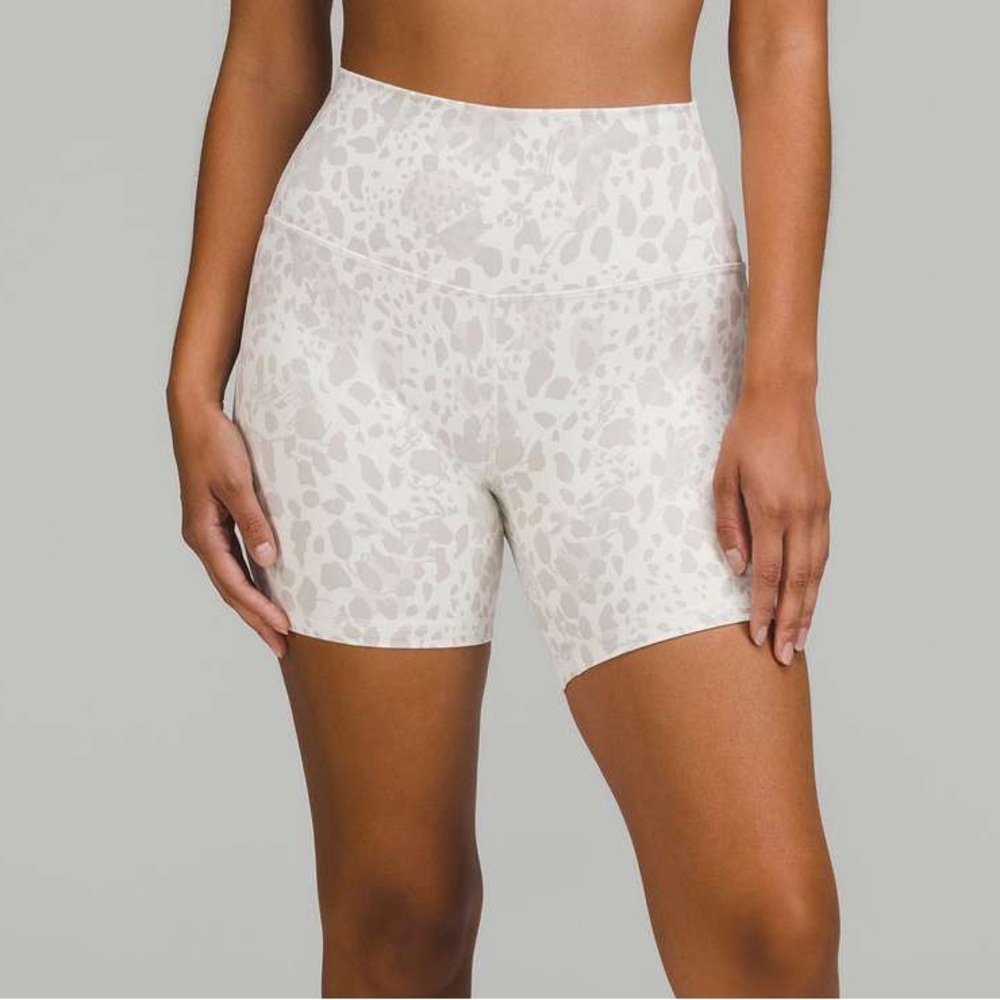 Lululemon Align Shorts 6” Cheetah Camo Antique White